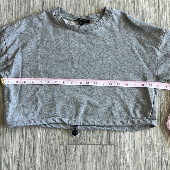 Forever 21 Gray Crop Top Crewneck Long Sleeve Size S - Picture 5 of 7